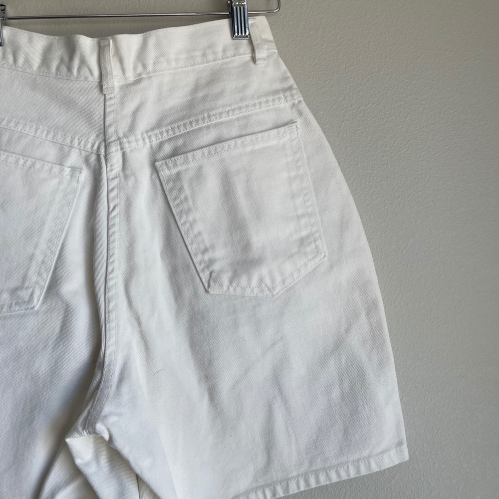 Vintage Crossroads White Tapered Waist Bermuda Shorts Size 26 - Picture 7 of 9